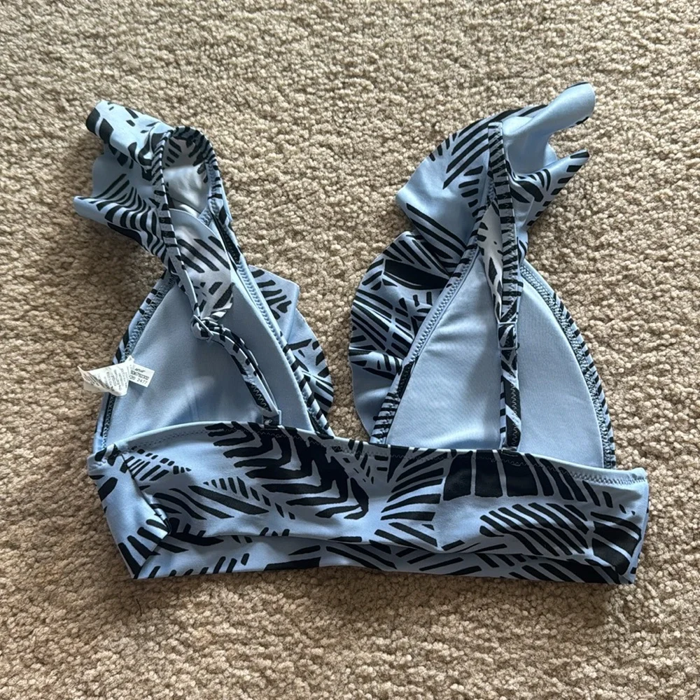Aerie Ruffle Bikini Top - Picture 2 of 2